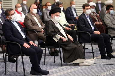 دیدار کارگزاران حج و زیارت با رهبر معظم انقلاب