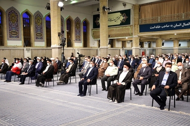 دیدار کارگزاران حج و زیارت با رهبر معظم انقلاب