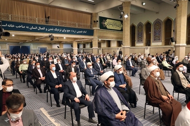 دیدار کارگزاران حج و زیارت با رهبر معظم انقلاب