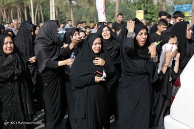تشییع پیکر جان باختگان قطار مسافری مشهد - یزد