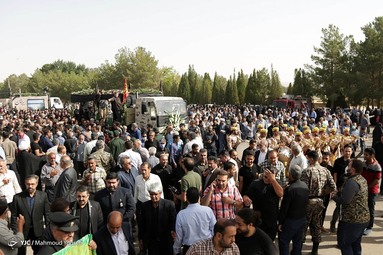 تشییع پیکر جان باختگان قطار مسافری مشهد - یزد