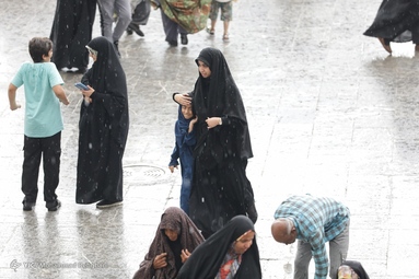 باران رحمت در شب میلاد امام مهربانی ها
