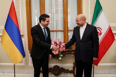 دیدار روسای مجلس ایران و ارمنستان