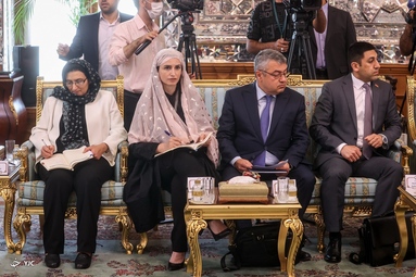 دیدار روسای مجلس ایران و ارمنستان