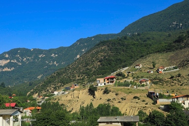 تخریب ساختمان های غیرمجاز - روستای زیارت