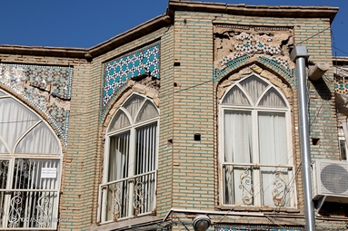 بازار بزرگ اصفهان، بدون بهینه سازی و رفع مشکلات ایمنی هر لحظه باید در انتظار فاجعه ای بزرگ باشد