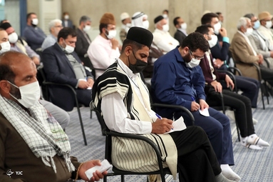 دیدار دست‌اندرکاران کنگره شهدای جامعه عشایری کشور با رهبر معظم انقلاب