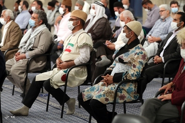 دیدار دست‌اندرکاران کنگره شهدای جامعه عشایری کشور با رهبر معظم انقلاب