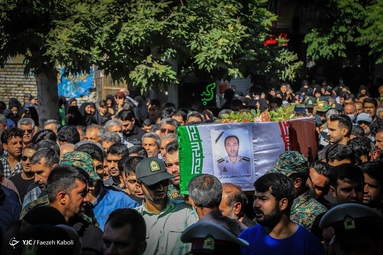 مراسم تشیع شهید مدافع امنیت «مصطفی سوسرائی» در آزادشهر - استان گلستان