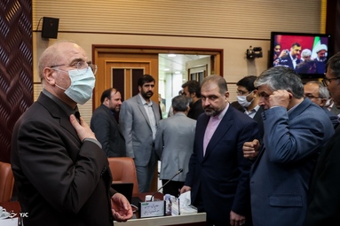 رونمایی از گزارش عملکرد برنامه ششم در دیوان محاسبات کشور