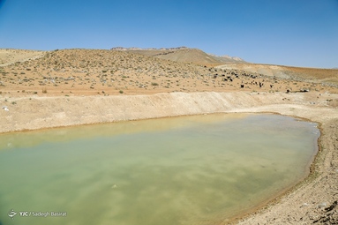 مراتع و زمین های کشاورزی شهرستان سمیرم در محاصره زباله های انسانی- اصفهان