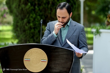 حاشیه جلسه هیات دولت