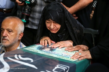 تشییع پیکر «کونیکو یامامورا» مادر ژاپنی شهید  محمد بابایی