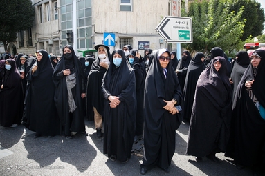 تشییع پیکر «کونیکو یامامورا» مادر ژاپنی شهید  محمد بابایی