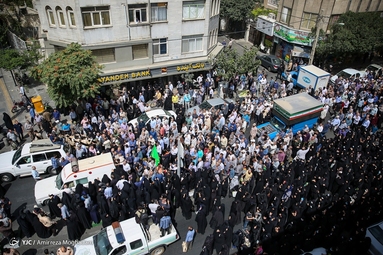 تشییع پیکر «کونیکو یامامورا» مادر ژاپنی شهید  محمد بابایی