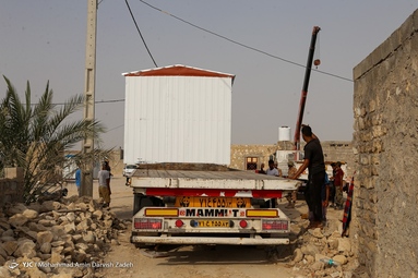 ادامه عملیات امداد رسانی و آواربرداری در روستای سایه خوش - هرمزگان