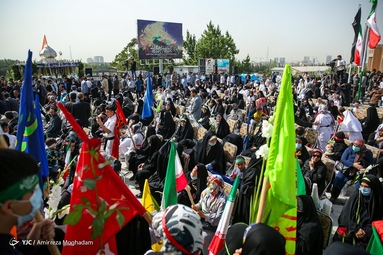 مراسم تشییع و خاکسپاری پیکر‌های دو شهید گمنام دفاع مقدس - مجموعه ورزشی انقلاب تهران