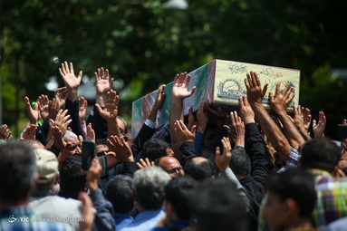 مراسم تشییع و خاکسپاری پیکر‌های دو شهید گمنام دفاع مقدس - مجموعه ورزشی انقلاب تهران