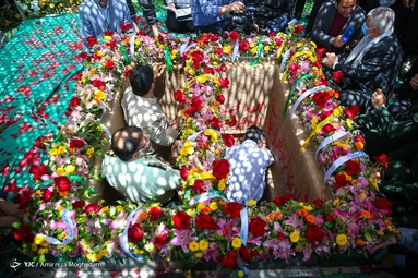 مراسم تشییع و خاکسپاری پیکر‌های دو شهید گمنام دفاع مقدس - مجموعه ورزشی انقلاب تهران