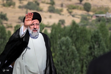 بازدید دکتر رئیسی از روستای قلعه جی کردستان