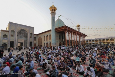 مراسم دعای عرفه - حرم حضرت شاهچراغ (ع) شیراز