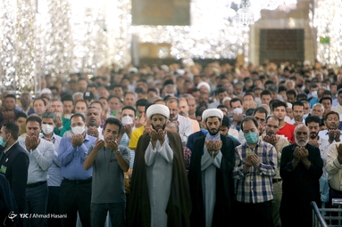 اقامه نماز عید سعید قربان - حرم مطهر رضوی