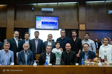 مراسم رونمایی از سردیس المپین‌های افتخارآفرین ورزش