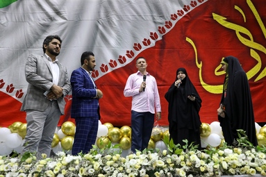 اجتماع بزرگ دختران انقلاب - ورزشگاه شیرودی تهران