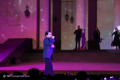 کنسرت نمایش سی‎صد