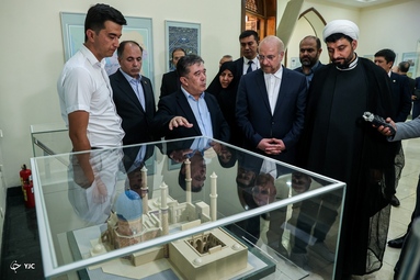 محمدباقر قالیباف رئیس مجلس شورای اسلامی، از مراکز فرهنگی و تاریخی شهرهای سمرقند و بخارا بازدید کرد