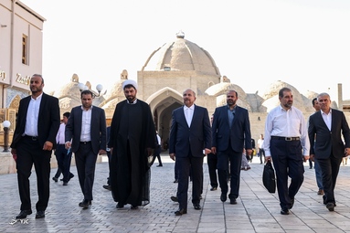 محمدباقر قالیباف رئیس مجلس شورای اسلامی، از مراکز فرهنگی و تاریخی شهرهای سمرقند و بخارا بازدید کرد