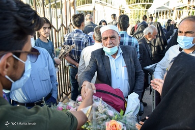بازگشت نخستین گروه حجاج ایرانی به کشور - کرمان