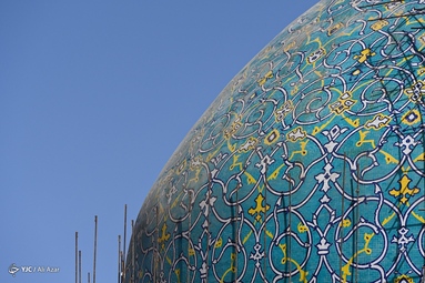 بازسازی غیر اصولی و اعوجاج در گنبد مسجد امام (ره) - اصفهان