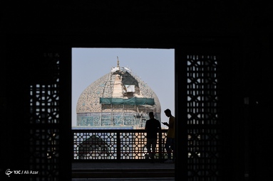 بازسازی غیر اصولی گنبد مسجد شیخ لطف الله - اصفهان