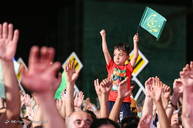 «مهمونی ۱۰ کیلومتری» عید غدیر - خیابان ولیعصر تهران