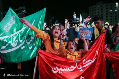 «مهمونی ۱۰ کیلومتری» عید غدیر - خیابان ولیعصر تهران