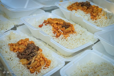 پخت و توزیع ۱۱۰ دیگ غذای نذری - ناهارخوران گرگان