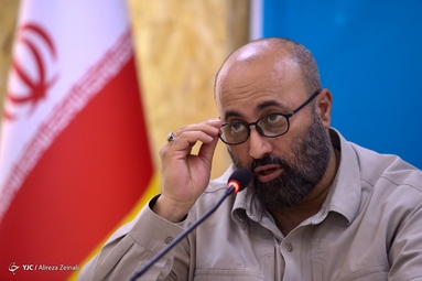 آیین رونمایی از نشان پنجمین دوسالانه ملی عکس نور