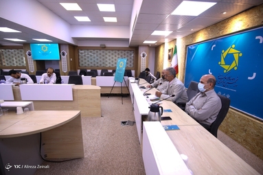 آیین رونمایی از نشان پنجمین دوسالانه ملی عکس نور
