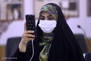 آیین رونمایی از نشان پنجمین دوسالانه ملی عکس نور