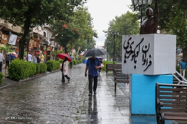 بارش باران تابستانی - رشت