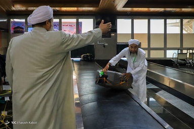ورود نخستین گروه از حجاج بیت الله الحرام ترکمن استان گلستان - فرودگاه بین المللی شهدای گرگان