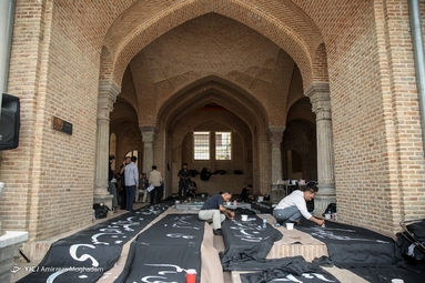کارگاه پارچه‌نویسی عاشورایی «کاتبان سوگ»
