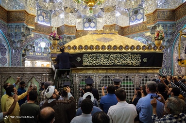 سیاه پوش شدن حرم حضرت فاطمه معصومه (س) در آستانه محرم