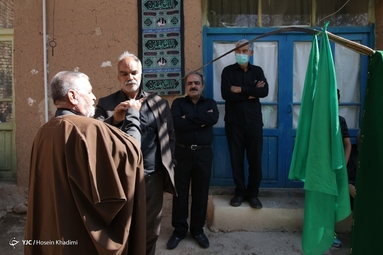 آیین علم‌گردانی روز سوم محرم - انجدان اراک