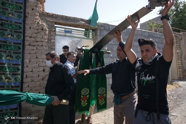 آیین علم‌گردانی روز سوم محرم - انجدان اراک
