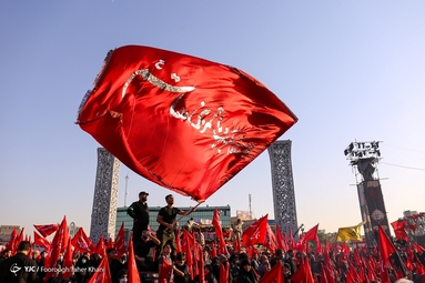 تشییع پیکر مطهر 5 شهید مدافع حرم