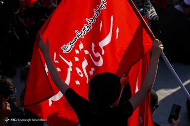 تشییع پیکر مطهر 5 شهید مدافع حرم