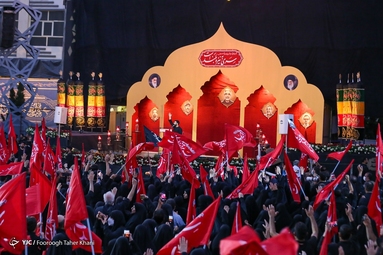 تشییع پیکر مطهر 5 شهید مدافع حرم