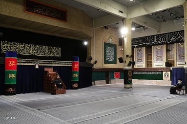 مراسم عزاداری حضرت اباعبدالله الحسین (ع) - حسینیه امام خمینی (ره)